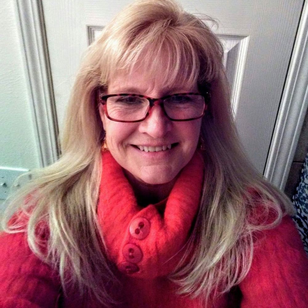 Meet your Posher, Carol